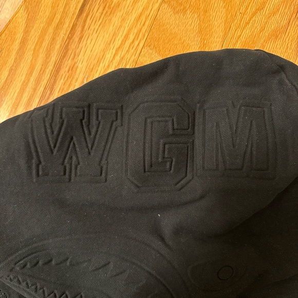 A bathing ape Bape padded shark cropped fit pullover black hoodie - Picture 9 of 16